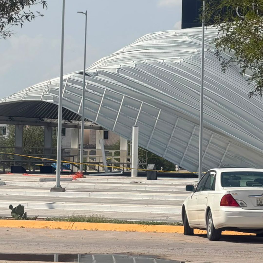 Clausuran Domo de la UAD Luego de Colapsar por Ráfagas de Viento en La Laguna
